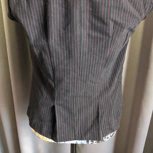 AGB Cap Sleeve Jewel Button Front Blazer Jacket - Picture 8 of 13